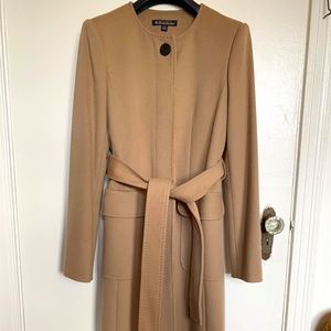 LIKE NEW: Brooks Brothers, Loro Piana fabrik, Wool Brushed Coat. Camel. Size 4